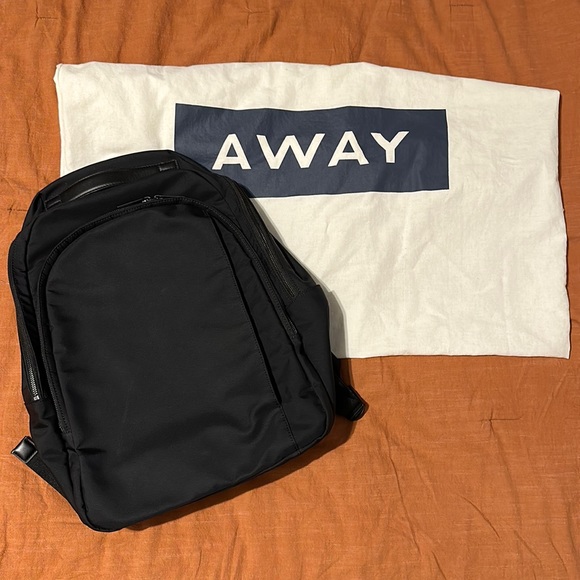 Away Handbags - Away “everywhere” backpack
